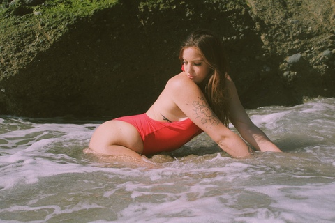 beeela OnlyFans - Free Access to 51 Videos & 368 Photos Onlyfans Free Access