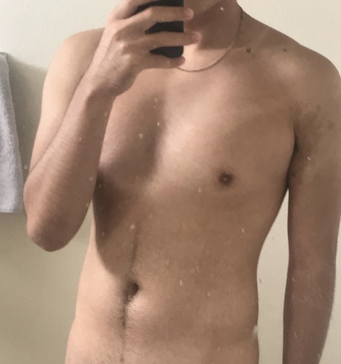benji.b OnlyFans - Free Access to 32 Videos & 49 Photos Onlyfans Free Access