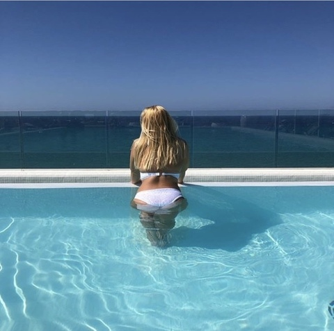 benutzer830 OnlyFans - Free Access to 32 Videos & 49 Photos Onlyfans Free Access