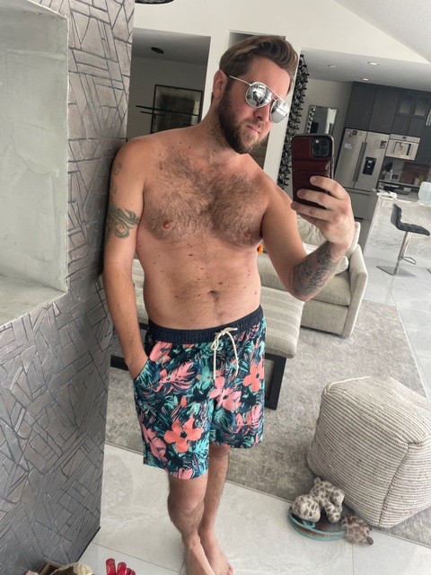 bestboyfriendeverrr OnlyFans - Free Access to 32 Videos & 49 Photos Onlyfans Free Access