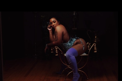 beyondtheshade OnlyFans - Free Access to 37 Videos & 49 Photos Onlyfans Free Access