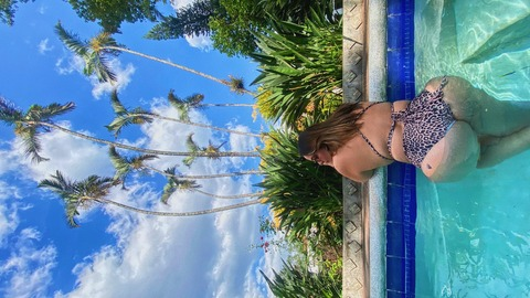 bgreen420 OnlyFans - Free Access to 32 Videos & 49 Photos Onlyfans Free Access