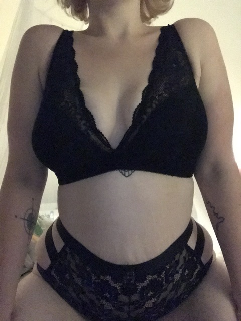 biabee OnlyFans - Free Access to 32 Videos & 49 Photos Onlyfans Free Access