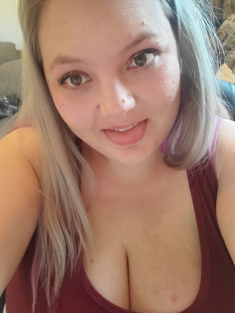 bigandbeautifulxx OnlyFans - Free Access to 32 Videos & 81 Photos Onlyfans Free Access