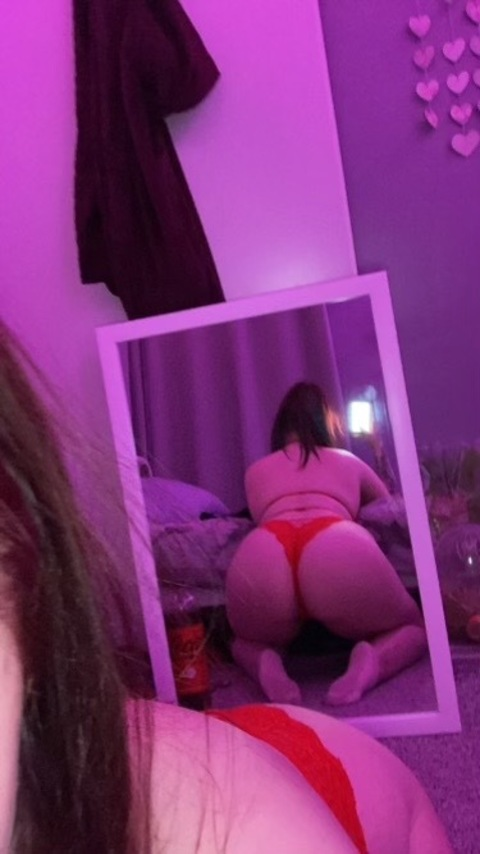 bigbootybiatchxoxo OnlyFans - Free Access to 32 Videos & 49 Photos Onlyfans Free Access
