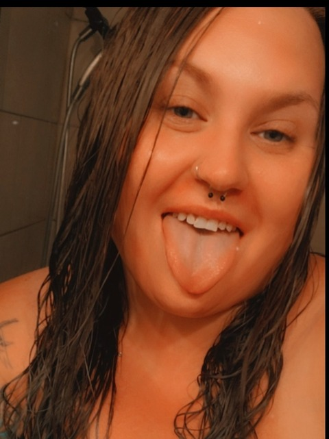 bigbutthousewife13 OnlyFans - Free Access to 32 Videos & 51 Photos Onlyfans Free Access