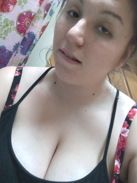 bigtittiesprincess918 OnlyFans - Free Access to 32 Videos & 49 Photos Onlyfans Free Access