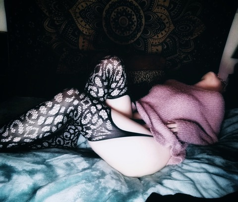 billiejeanthegenie OnlyFans - Free Access to 32 Videos & 49 Photos Onlyfans Free Access