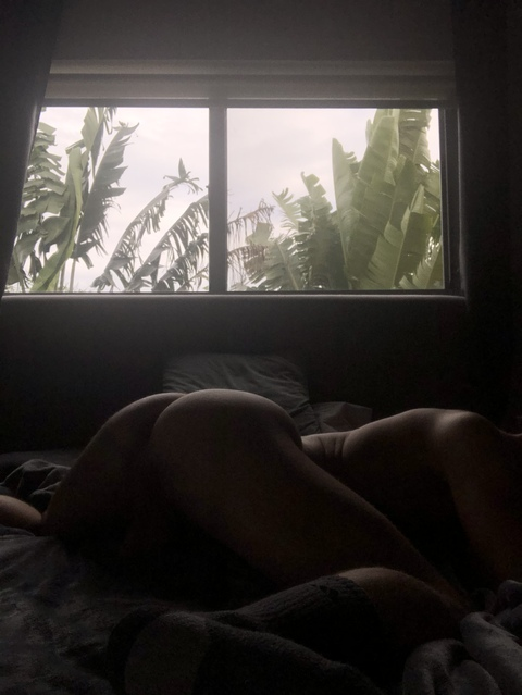 bitchboy2040 OnlyFans - Free Access to 47 Videos & 49 Photos Onlyfans Free Access