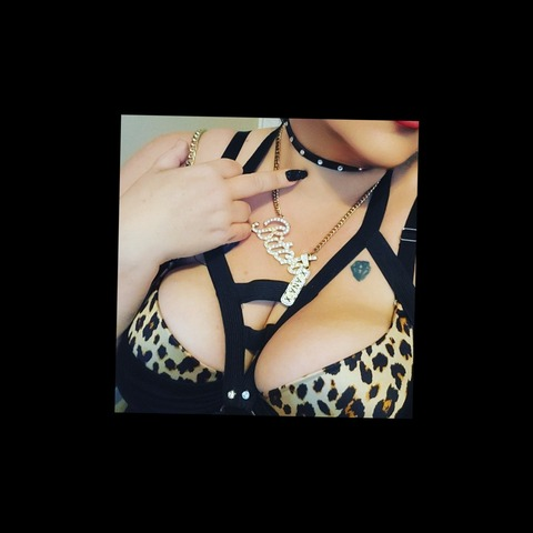 bitchmakerkeke OnlyFans - Free Access to 353 Videos & 472 Photos Onlyfans Free Access