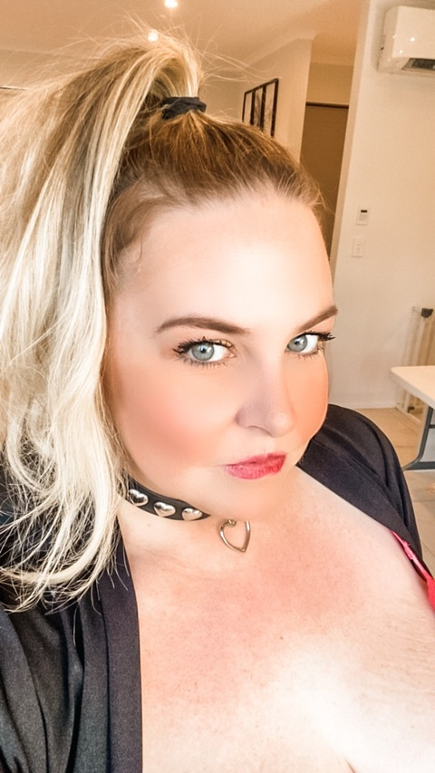 blondejen87 OnlyFans - Free Access to 32 Videos & 49 Photos Onlyfans Free Access