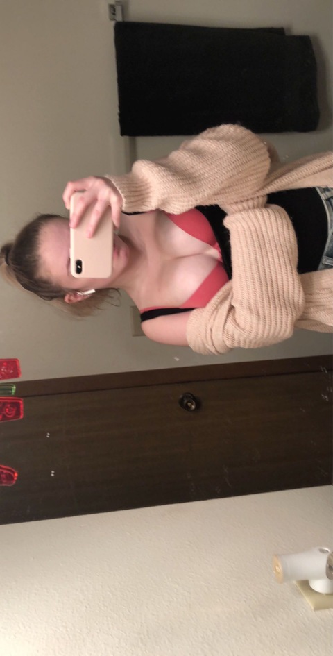 blondiebabes95 OnlyFans - Free Access to 32 Videos & 49 Photos Onlyfans Free Access