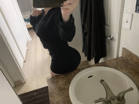 blondyyy OnlyFans - Free Access to 32 Videos & 59 Photos Onlyfans Free Access