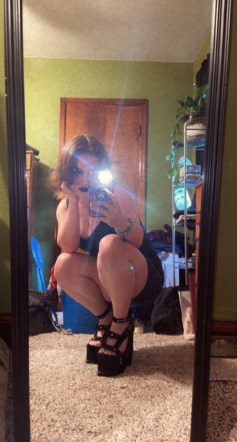 bloodymoss OnlyFans - Free Access to 32 Videos & 49 Photos Onlyfans Free Access