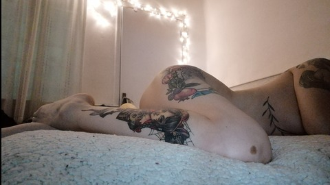 bluevelvetvalerie OnlyFans - Free Access to 32 Videos & 141 Photos Onlyfans Free Access