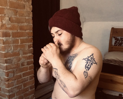 bmichael15 OnlyFans - Free Access to 32 Videos & 49 Photos Onlyfans Free Access