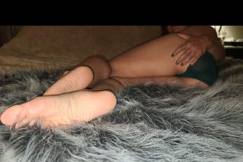 brighteyeszxx OnlyFans - Free Access to 32 Videos & 49 Photos Onlyfans Free Access