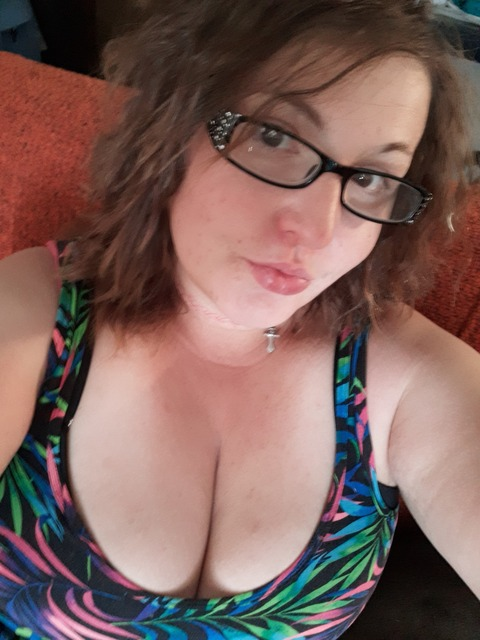 bthespaz OnlyFans - Free Access to 32 Videos & 50 Photos Onlyfans Free Access