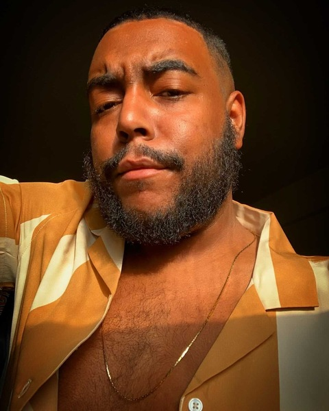 c-ezzy OnlyFans - Free Access to 32 Videos & 49 Photos Onlyfans Free Access