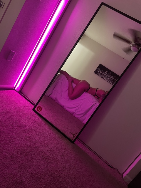 c.cakezz OnlyFans - Free Access to 32 Videos & 49 Photos Onlyfans Free Access