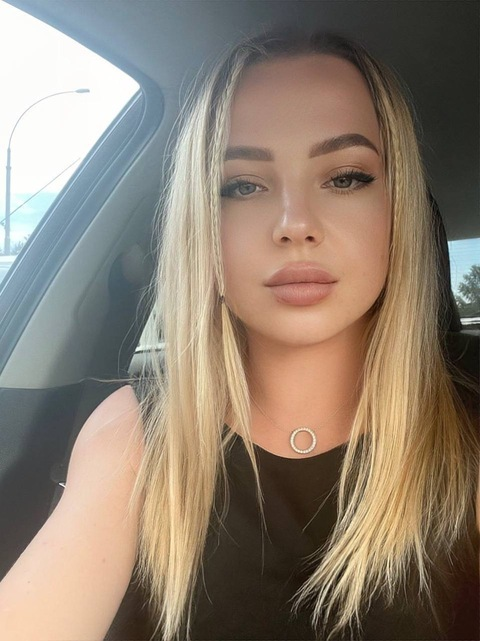 c_o_l_a OnlyFans - Free Access to 32 Videos & 49 Photos Onlyfans Free Access
