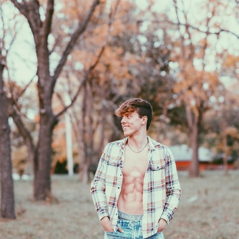 cadecupp OnlyFans - Free Access to 32 Videos & 49 Photos Onlyfans Free Access