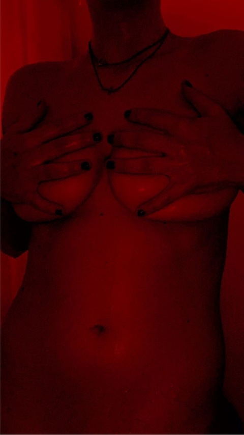 callisto13 OnlyFans - Free Access to 32 Videos & 49 Photos Onlyfans Free Access