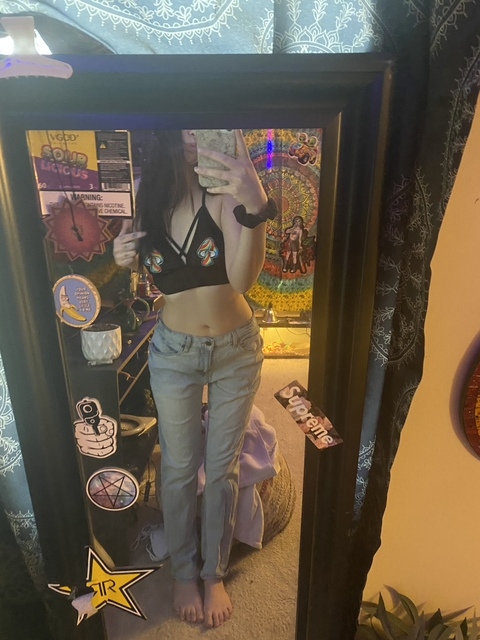 cara.lovee OnlyFans - Free Access to 32 Videos & 49 Photos Onlyfans Free Access