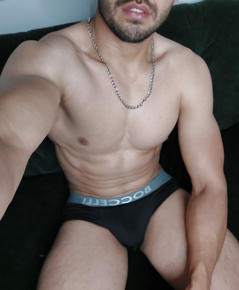 carloscl OnlyFans - Free Access to 32 Videos & 49 Photos Onlyfans Free Access