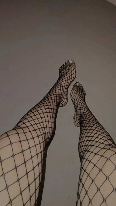 carolmedina_16 OnlyFans - Free Access to 32 Videos & 49 Photos Onlyfans Free Access