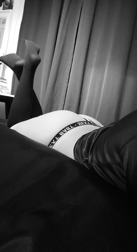cassbaby03 OnlyFans - Free Access to 32 Videos & 49 Photos Onlyfans Free Access