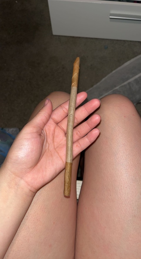 cel3s3t3 OnlyFans - Free Access to 32 Videos & 49 Photos Onlyfans Free Access