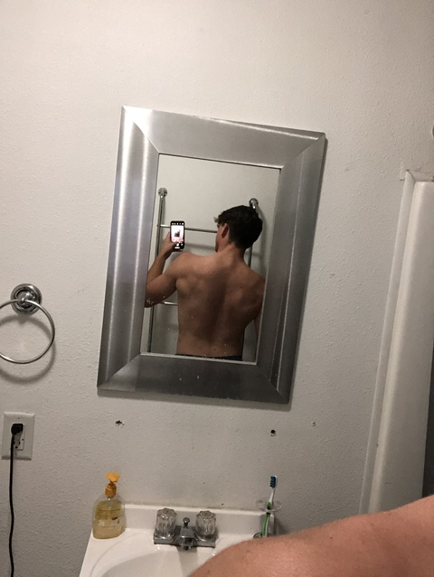 chadbronsworth69 OnlyFans - Free Access to 32 Videos & 49 Photos Onlyfans Free Access