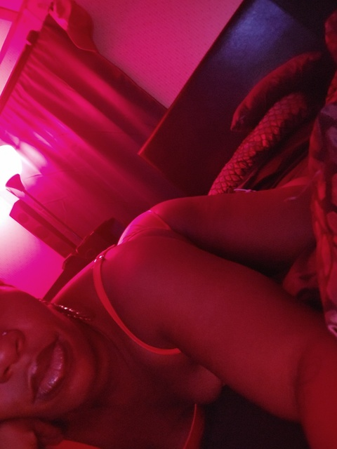 chai_mochahontas OnlyFans - Free Access to 32 Videos & 49 Photos Onlyfans Free Access