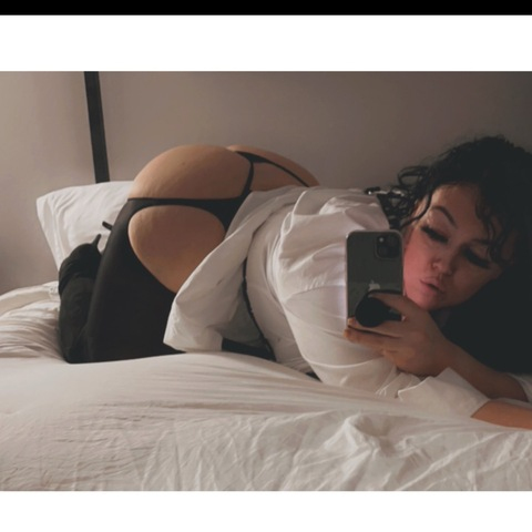 charlovexoxo OnlyFans - Free Access to 32 Videos & 49 Photos Onlyfans Free Access