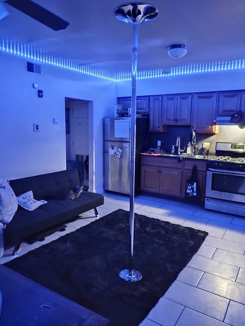 checkouthemelanie OnlyFans - Free Access to 32 Videos & 49 Photos Onlyfans Free Access