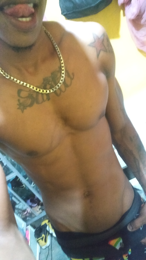 chicocable OnlyFans - Free Access to 32 Videos & 49 Photos Onlyfans Free Access