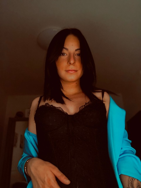 cloe0 OnlyFans - Free Access to 32 Videos & 49 Photos Onlyfans Free Access