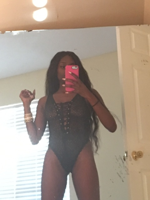 cocobonnie OnlyFans - Free Access to 38 Videos & 49 Photos Onlyfans Free Access