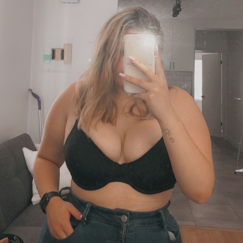 coconut23512215 OnlyFans - Free Access to 32 Videos & 49 Photos Onlyfans Free Access