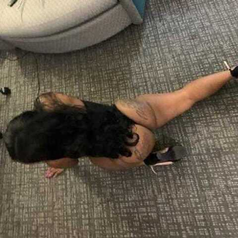 cookiecakes_89 OnlyFans - Free Access to 32 Videos & 49 Photos Onlyfans Free Access