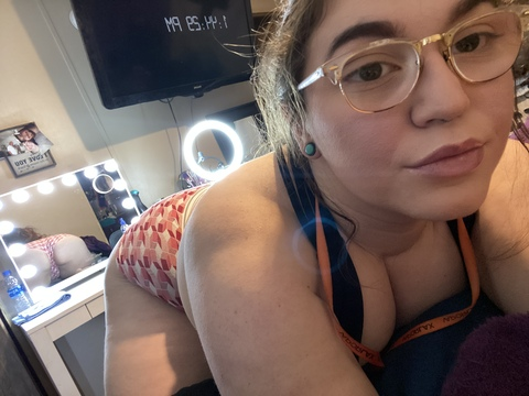 coolcatlola OnlyFans - Free Access to 32 Videos & 49 Photos Onlyfans Free Access