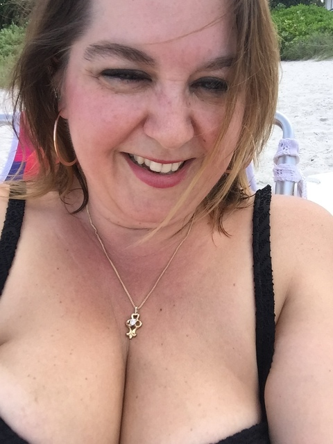 cougarsugar OnlyFans - Free Access to 32 Videos & 49 Photos Onlyfans Free Access