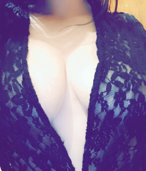 countrygal96 OnlyFans - Free Access to 32 Videos & 49 Photos Onlyfans Free Access