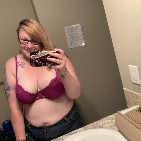 courtneybayes OnlyFans - Free Access to 32 Videos & 49 Photos Onlyfans Free Access