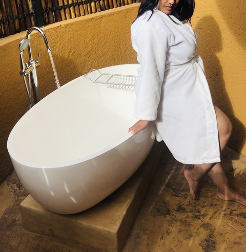 courtneyfetish OnlyFans - Free Access to 32 Videos & 49 Photos Onlyfans Free Access