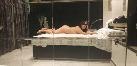 crazyg1rl OnlyFans - Free Access to 32 Videos & 49 Photos Onlyfans Free Access