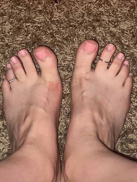 cream_pawz OnlyFans - Free Access to 32 Videos & 49 Photos Onlyfans Free Access
