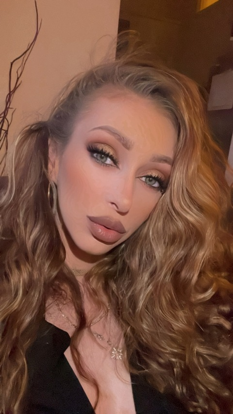 crysprivate OnlyFans - Free Access to 32 Videos & 49 Photos Onlyfans Free Access