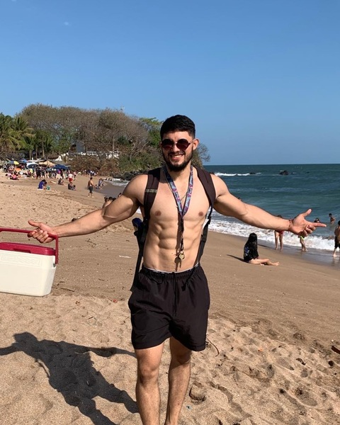 cs_castillo OnlyFans - Free Access to 32 Videos & 49 Photos Onlyfans Free Access